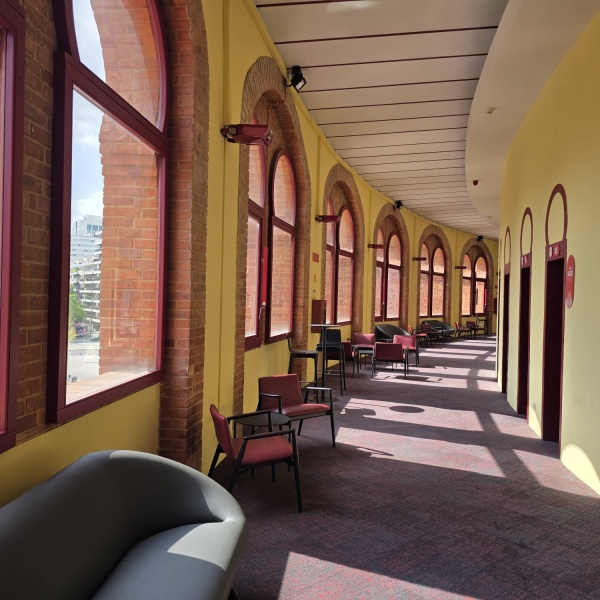 Lounge and Networking Area